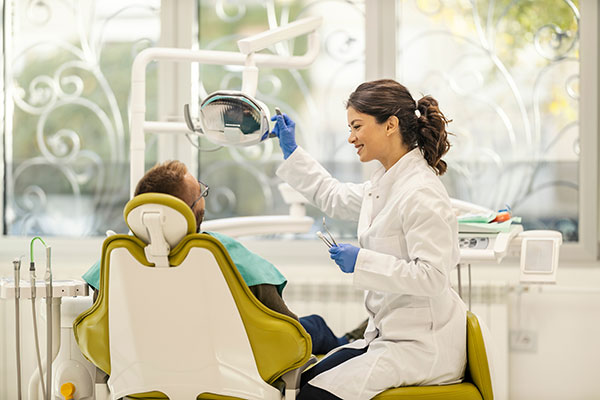 General Dentistry: What To Expect During A Teeth Cleaning